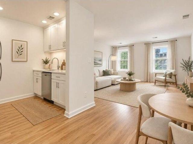 Condo for sale in Hudson, New Jersey