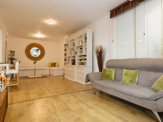 Apartamento en alquiler en La Carolina, Costa del Sol Occidental