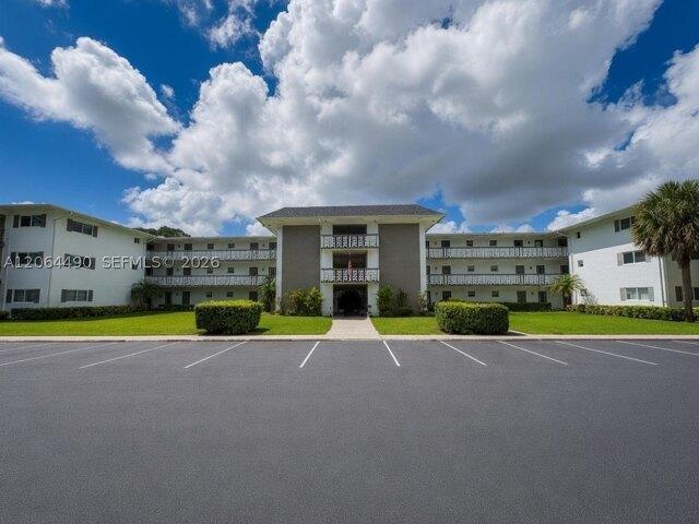 Condo for sale in Hollywood, Florida