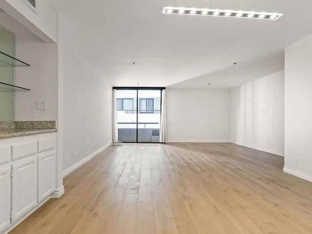 House for rent in Canoga Park, California