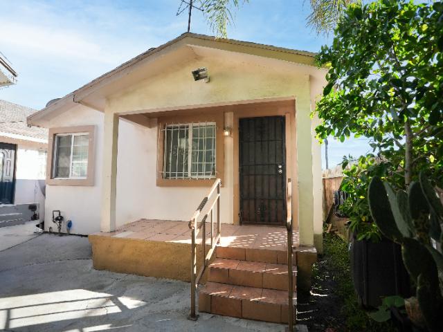 House for rent in Canoga Park, California