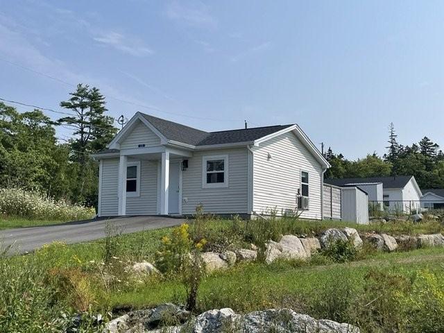 House for rent in Upper Tantallon, Nova Scotia