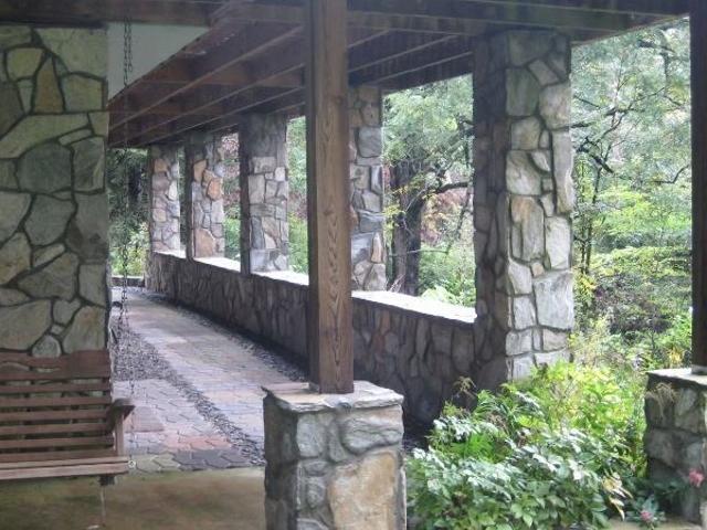 House for rent in Hot Springs, Madison County