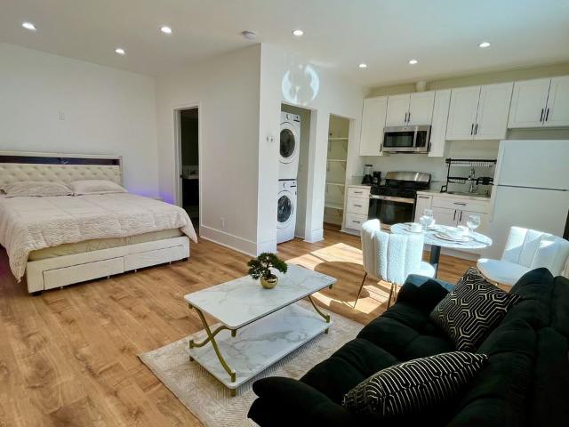 House for rent in Canoga Park, California