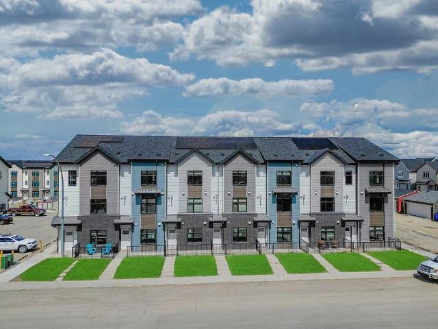 Condo for rent in Northwest, Alberta