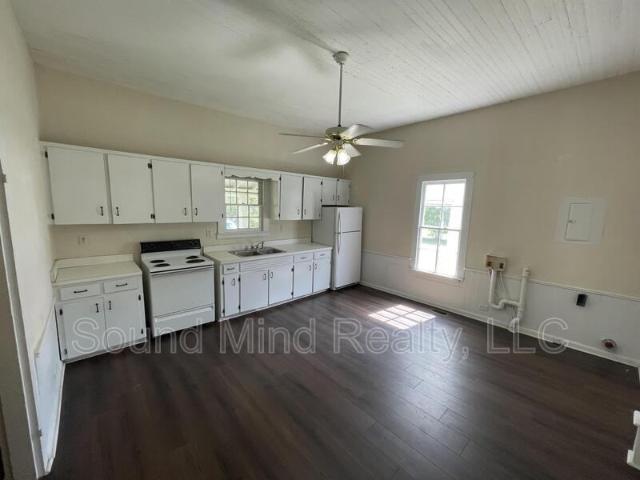 House for rent in Bunnlevel, North Carolina