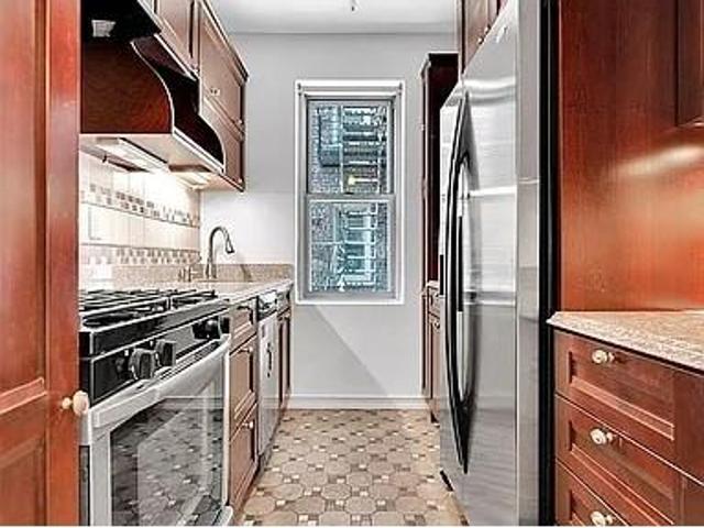 House for rent in Arverne, New York