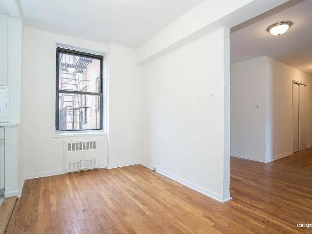 House for rent in Arverne, New York