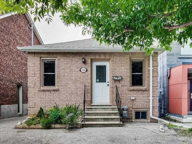 House for rent in Toronto
