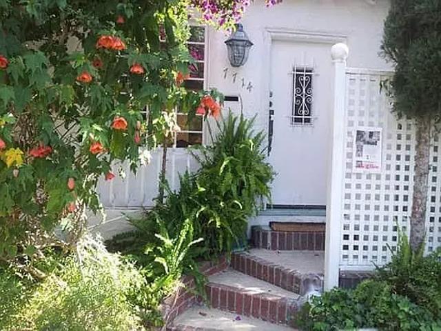 House for rent in Canoga Park, California