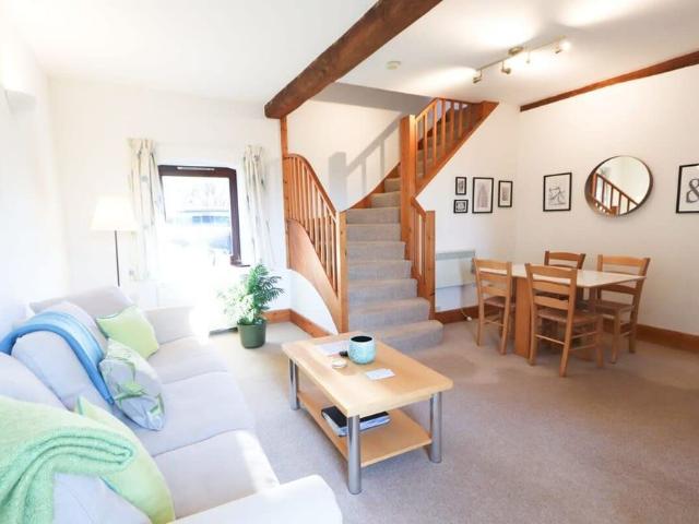 House for rent in Olveston, Tockington