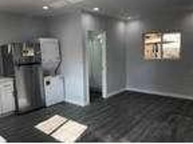 House for rent in Burbank