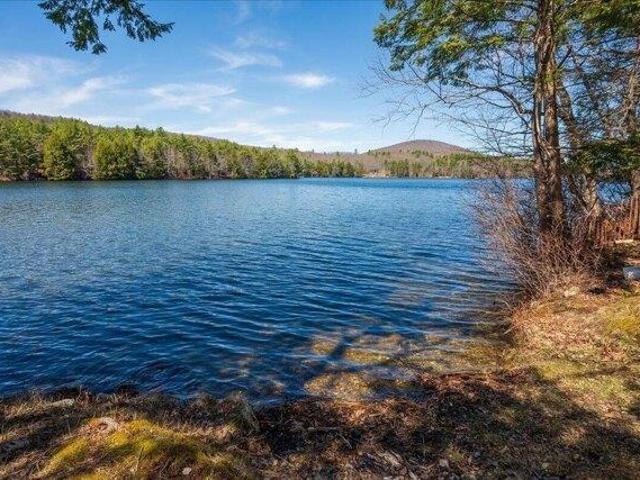 House for sale in Hope, Maine