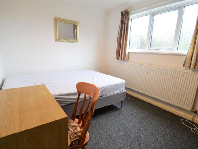 House for rent in Barnwell, Arbury