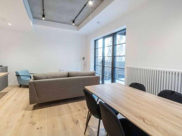 House for sale in Aberfeldy Village, Greater London