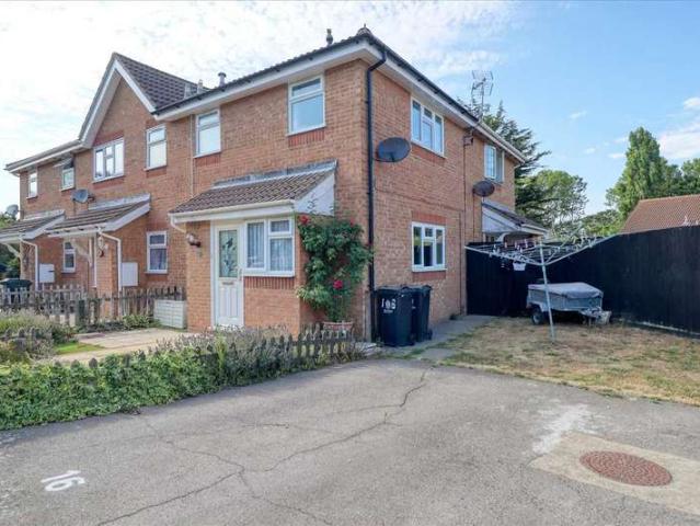 House for sale in Dale Hill, Essex