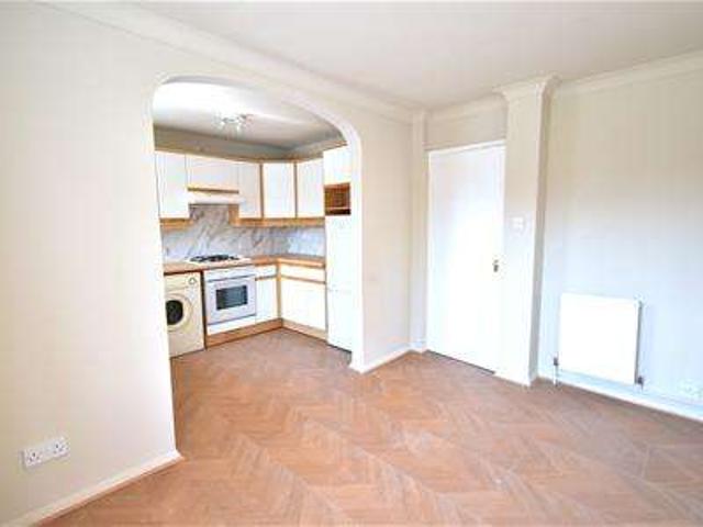 Flat for rent in Wooburn, Bourne End