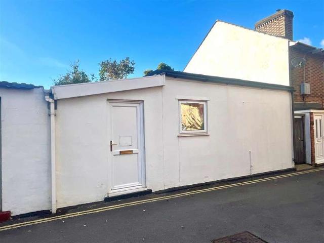 House for sale in Salisbury, Wiltshire
