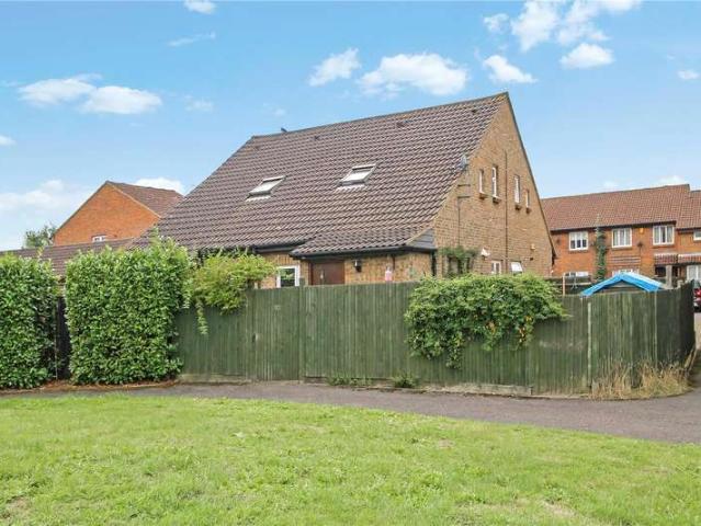 House for sale in Jacobs Well, Guildford