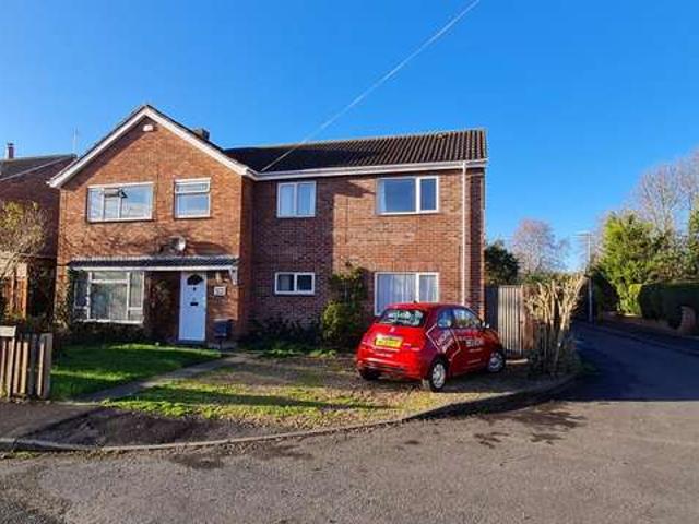 House for rent in Barnwell, Arbury