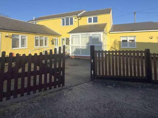 House for sale in Chipping Hill, Essex