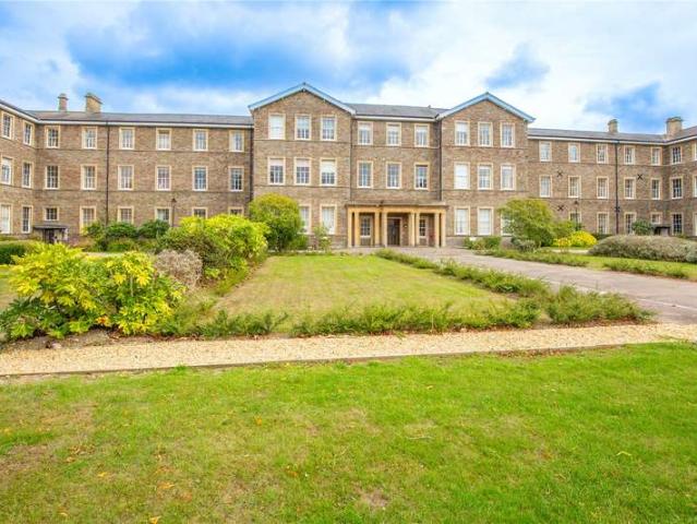 House for sale in Feckenham, City Of Bristol