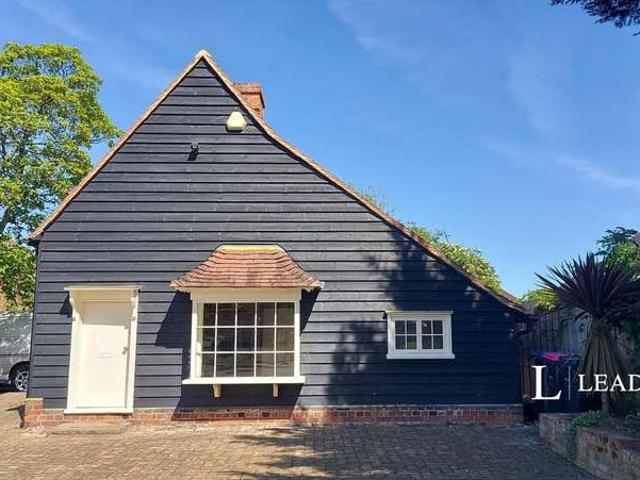 House for rent in North Shoebury, Alton Barnes