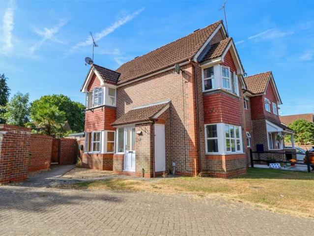 House for sale in North Horsham, Horsham