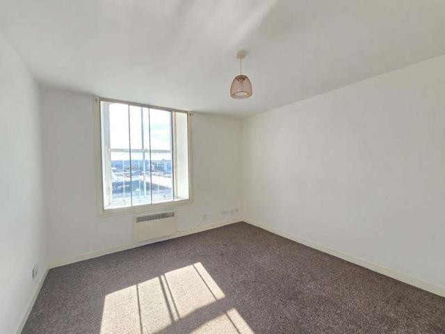 House for sale in City Centre, Ballindoch