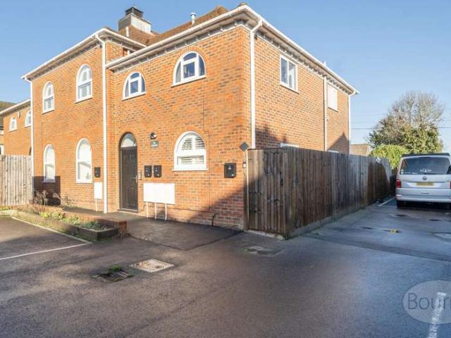 House for sale in North Town, Aldershot