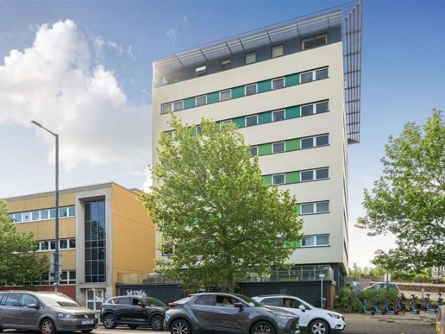 House for sale in Feckenham, City Of Bristol