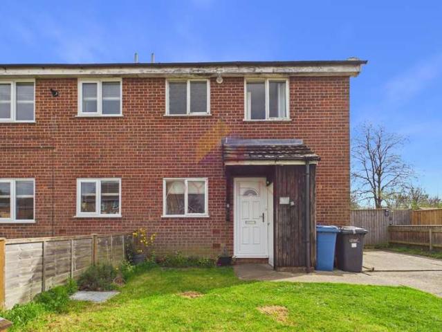 House for sale in Chelmondiston, Suffolk