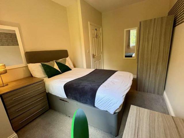 House for rent in Southcote, Reading