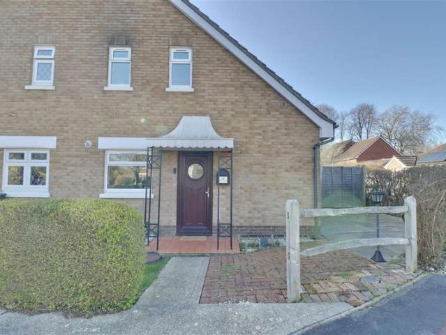 House for sale in Spring Vale, Hampshire
