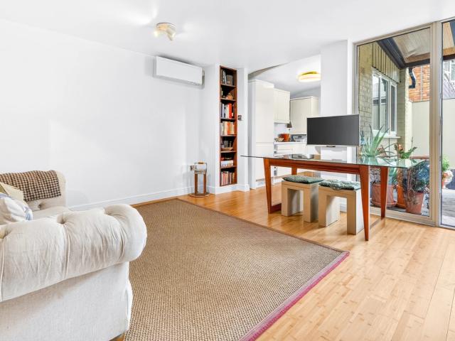House for rent in Holloway, Greater London