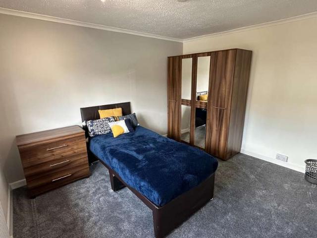 House for rent in Gun Hill, Warwickshire
