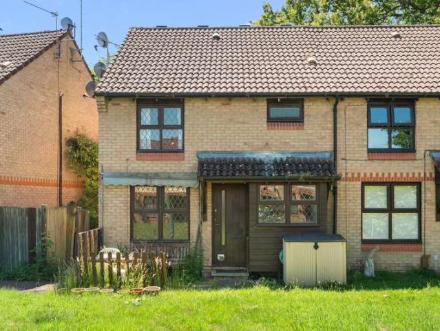 House for sale in Row Town, Surrey