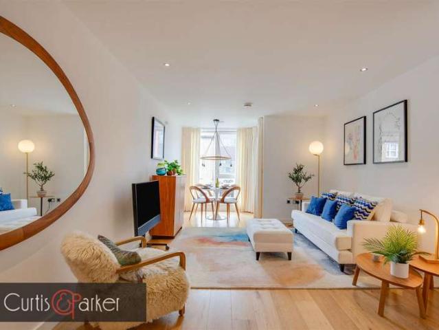 House for sale in Hammersmith, Greater London