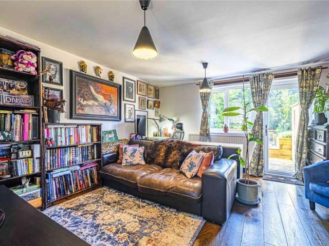 House for sale in Pouchen End, Hertfordshire