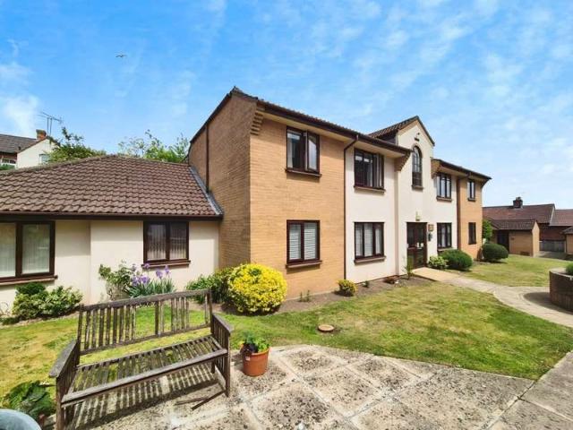 House for sale in Yeovil, Somerset