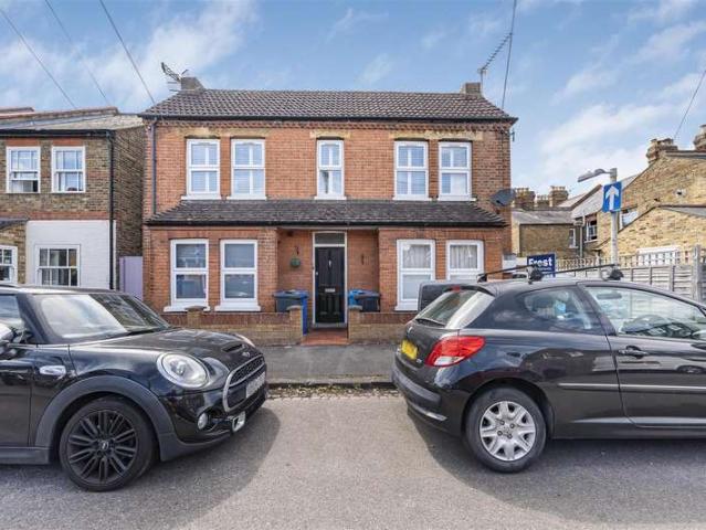 House for sale in Windsor, Clewer Within