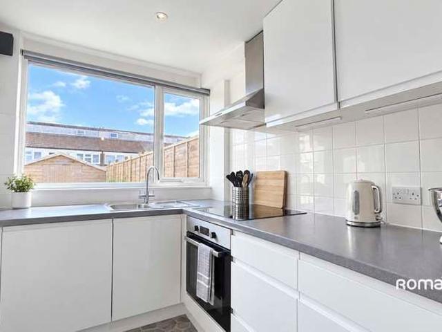House for sale in Basingstoke, Basingstoke and Deane