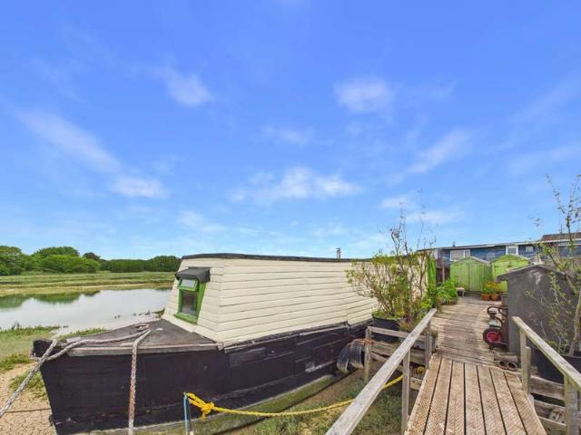 Farm for sale in Fishersgate, West Sussex