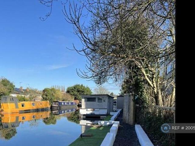 House for rent in Uxbridge, Greater London