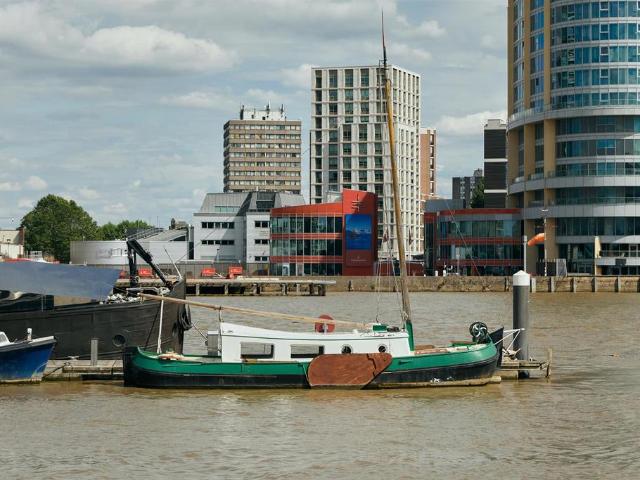 House for sale in Imperial Wharf, Greater London