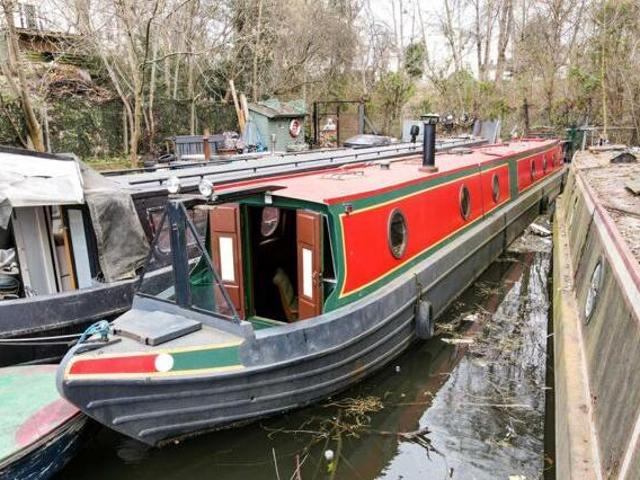 House for sale in Lyons, Greater London