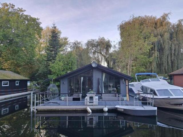 House for sale in Huntingdon