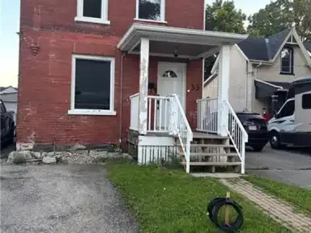 House for rent in Cambridge, Ontario