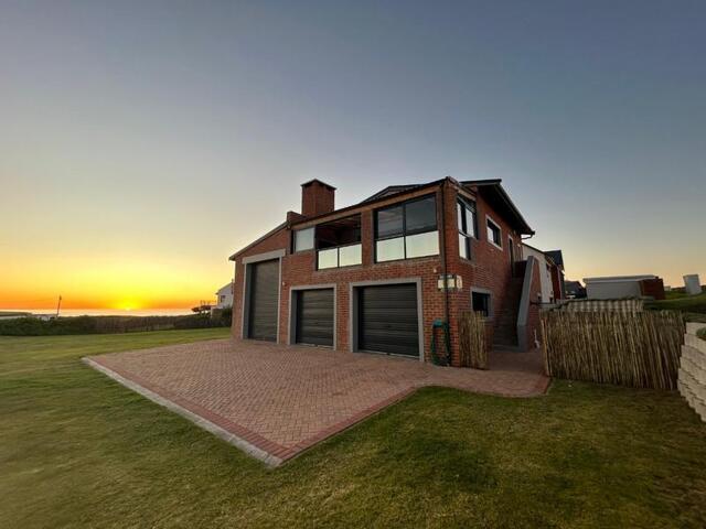 House for sale in Cape St Francis, Eastern Cape