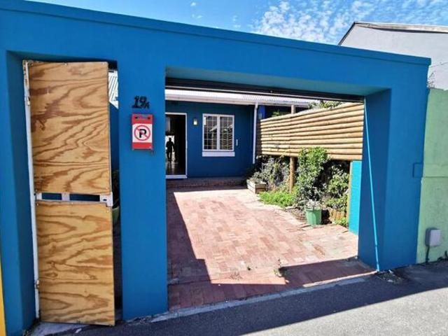House for sale in Cape Town, Western Cape